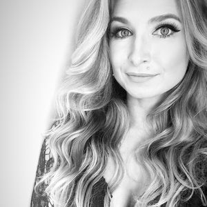 Meet your Posher, Amamda